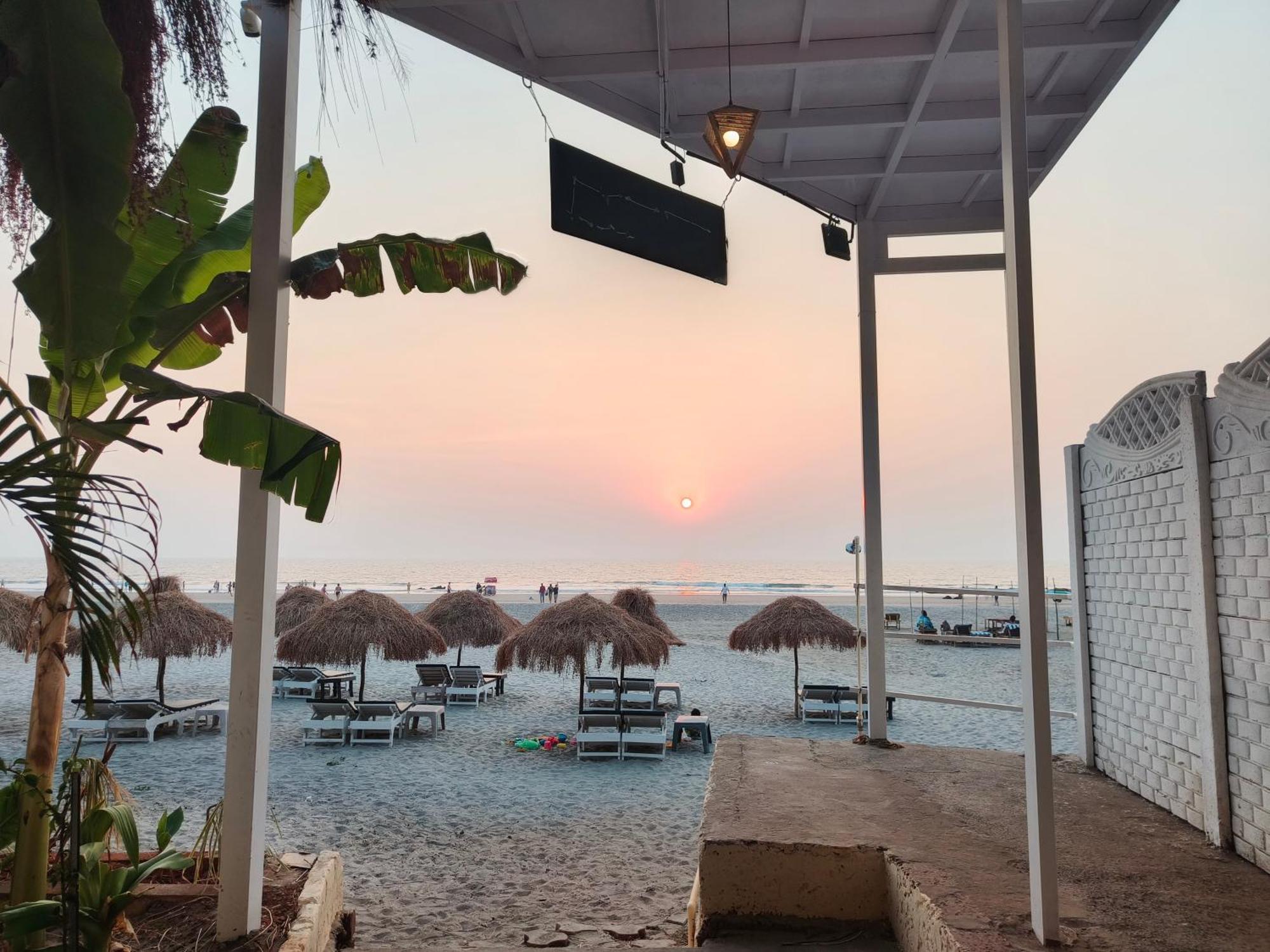 Aqua Beach Stays Ashwem มานเดรม ภายนอก รูปภาพ